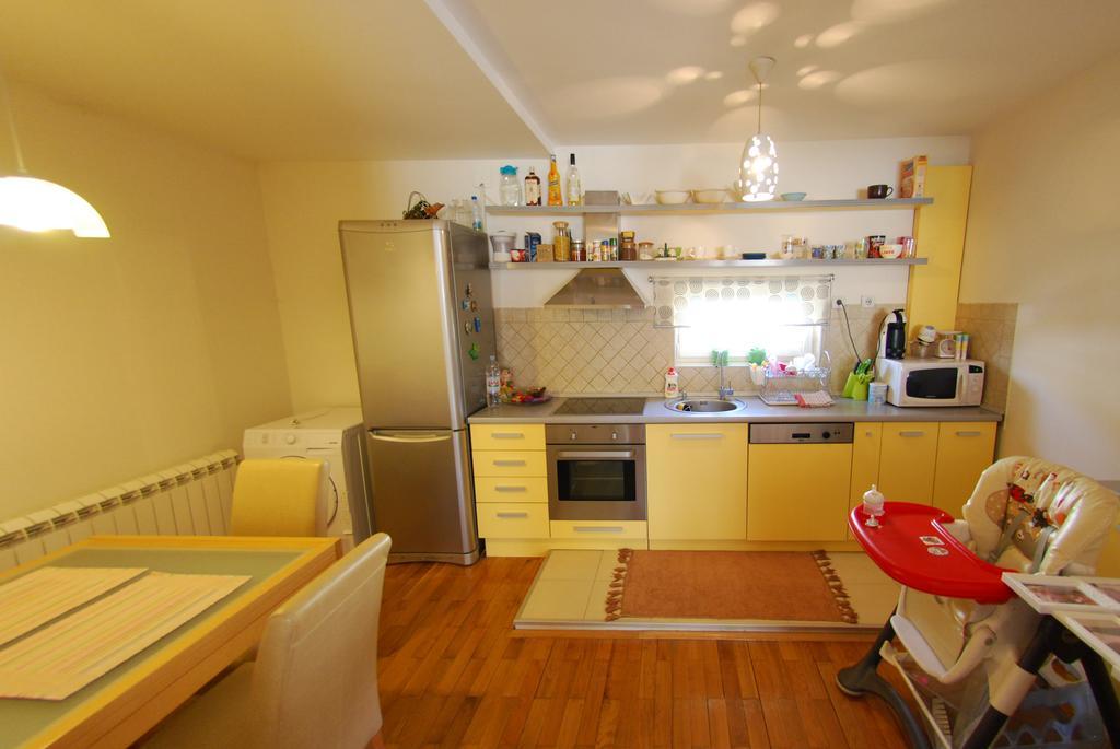 Franstal Apartments Белград Стая снимка