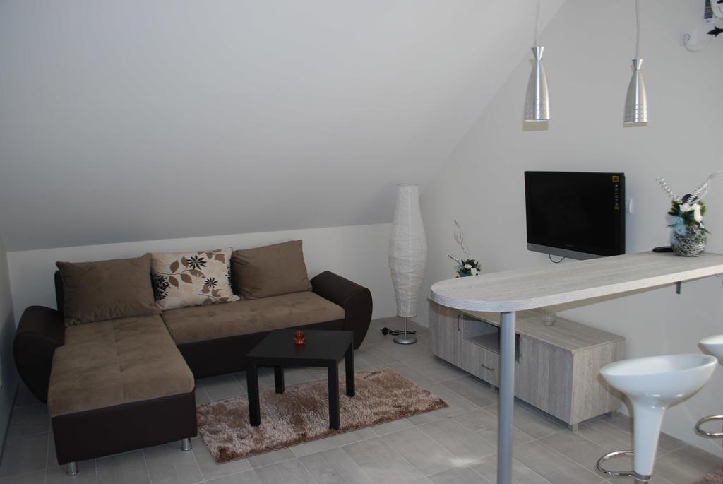 Franstal Apartments Белград Стая снимка