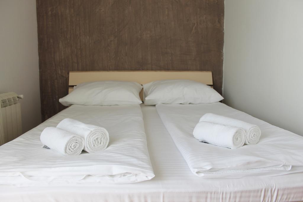 Franstal Apartments Белград Екстериор снимка