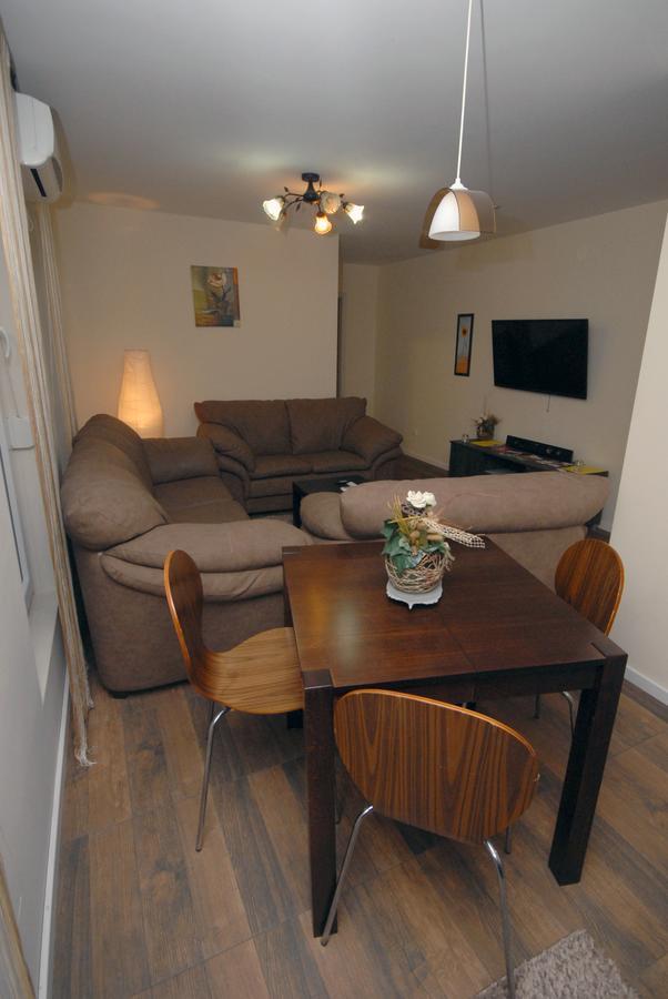 Franstal Apartments Белград Екстериор снимка