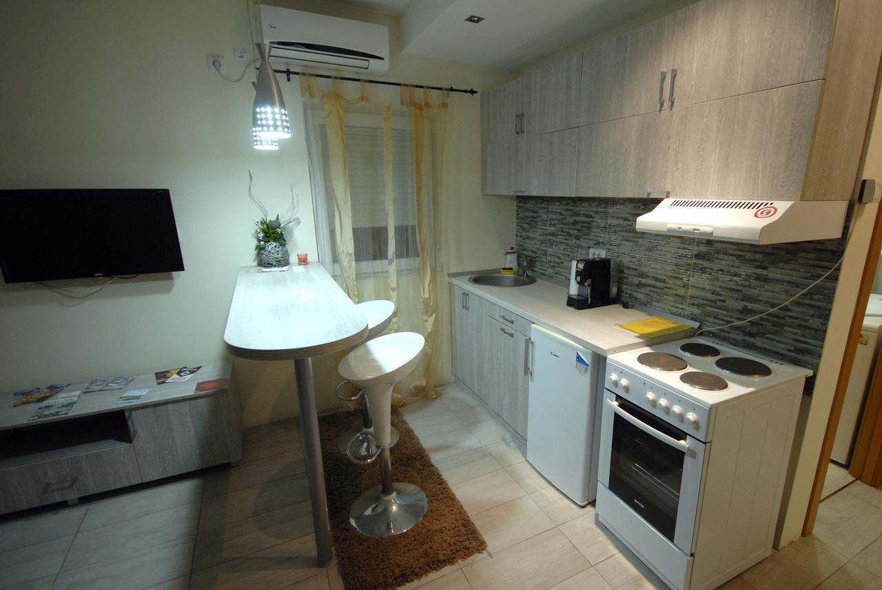 Franstal Apartments Белград Екстериор снимка