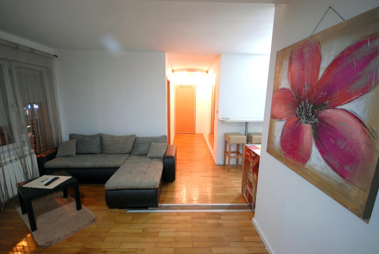 Franstal Apartments Белград Екстериор снимка